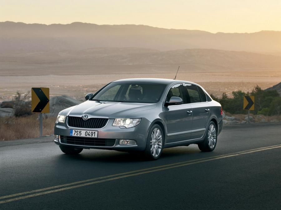  Skoda Superb 2008 года  (фото 36 из 131)
